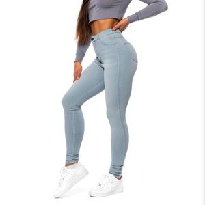 Fitjeans 360 high waisted in bleach blue